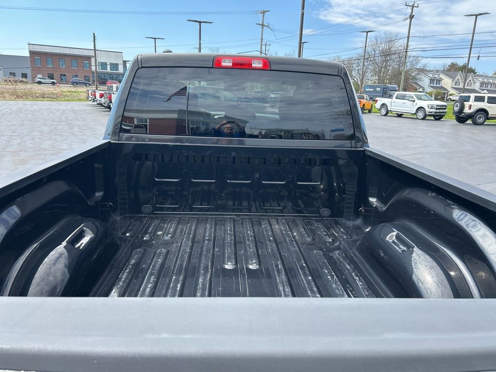 Used 2018 RAM 1500 Express AWD/4WD image 31