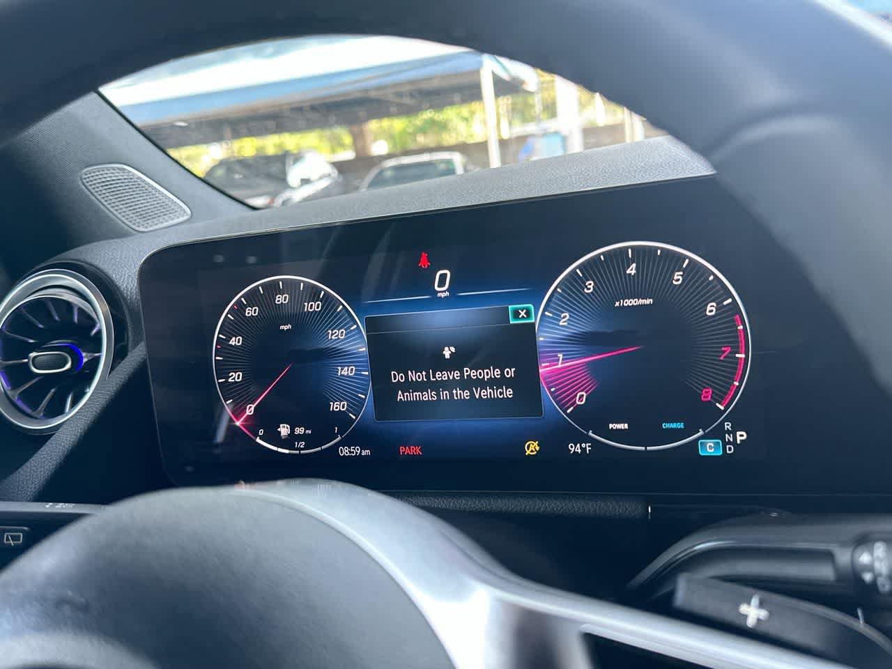 Used 2025 Mercedes-Benz GLA 250 4MATIC w/ Exclusive Package image 16
