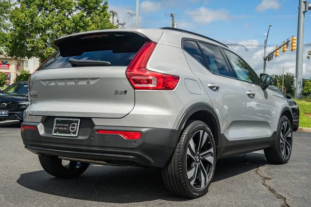 Certified 2023 Volvo XC40 B5 Ultimate w/ Protection Package Premier AWD/4WD image 5