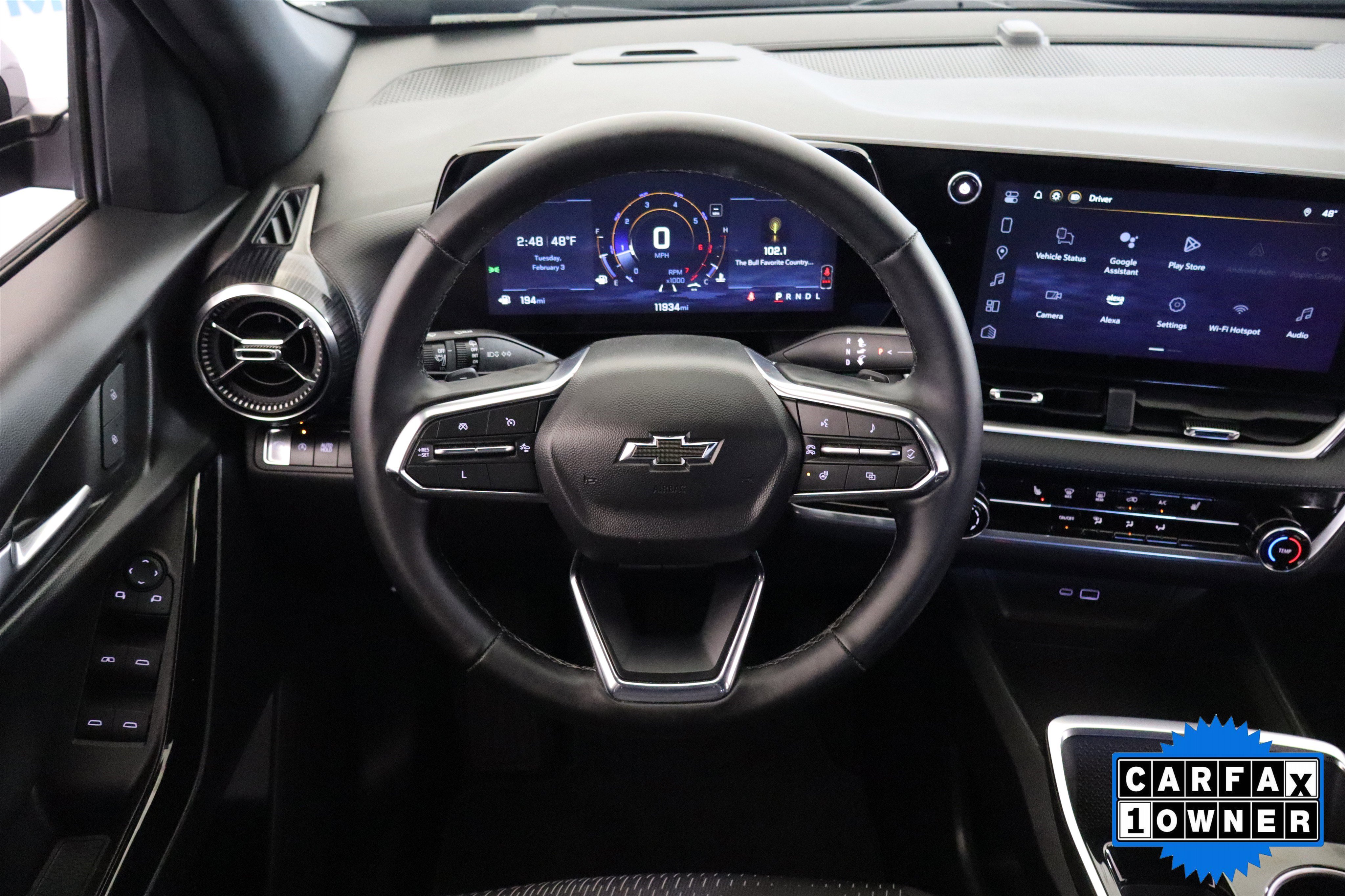 Used 2025 Chevrolet Equinox LT w/ Safety and Technology Package image 17