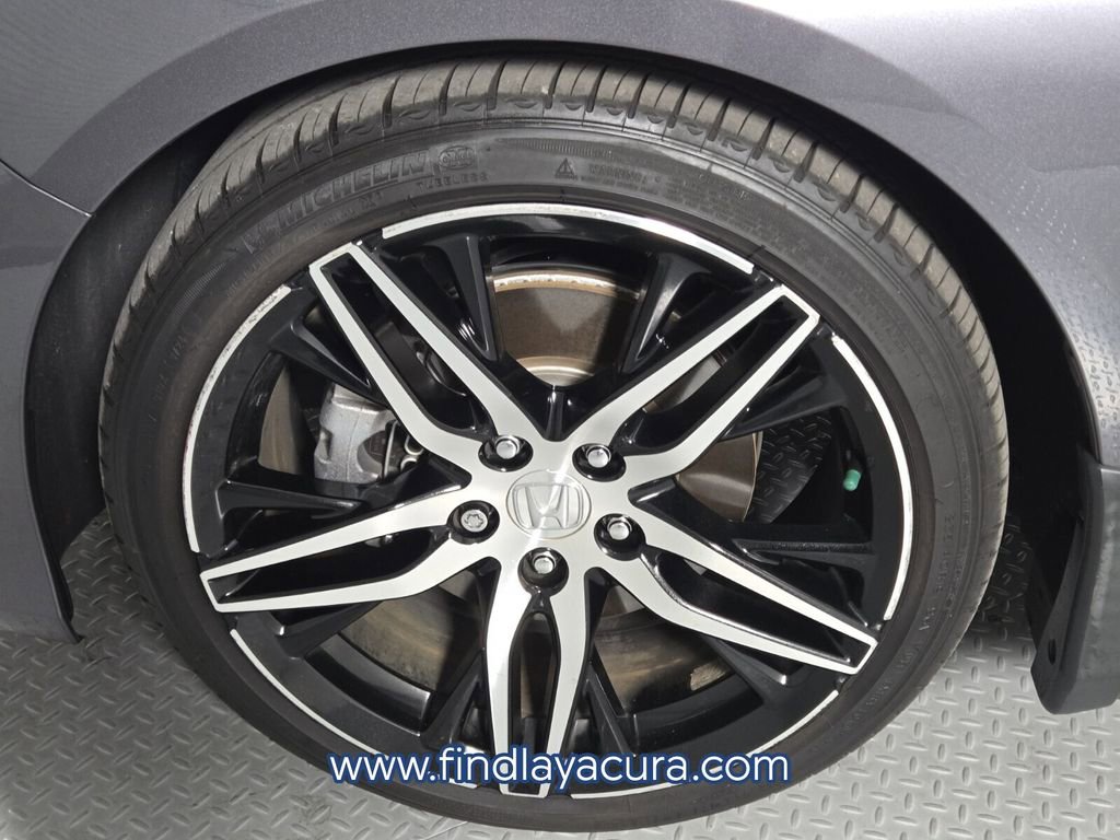 Used 2022 Honda Accord Touring image 11