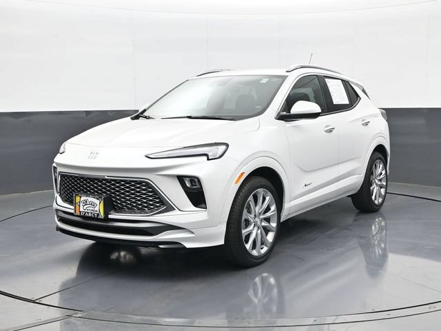 Used 2024 Buick Encore GX Avenir w/ Avenir Convenience Package AWD/4WD image 1