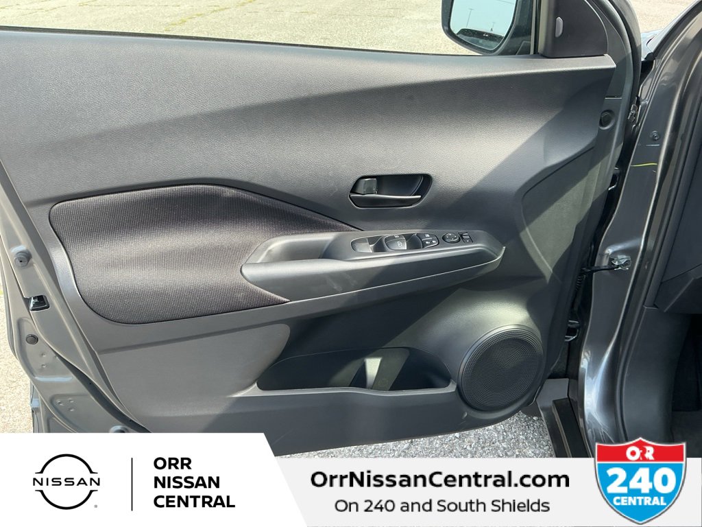 New 2025 Nissan Kicks Play S image 16