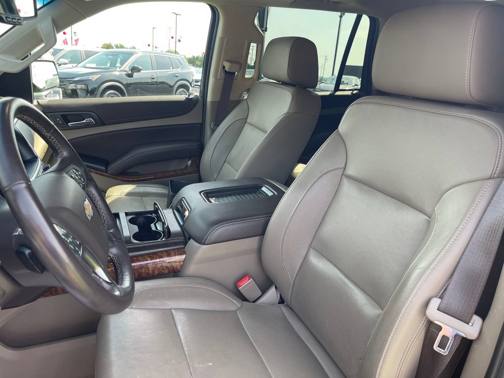Used 2020 Chevrolet Tahoe Premier AWD/4WD image 13