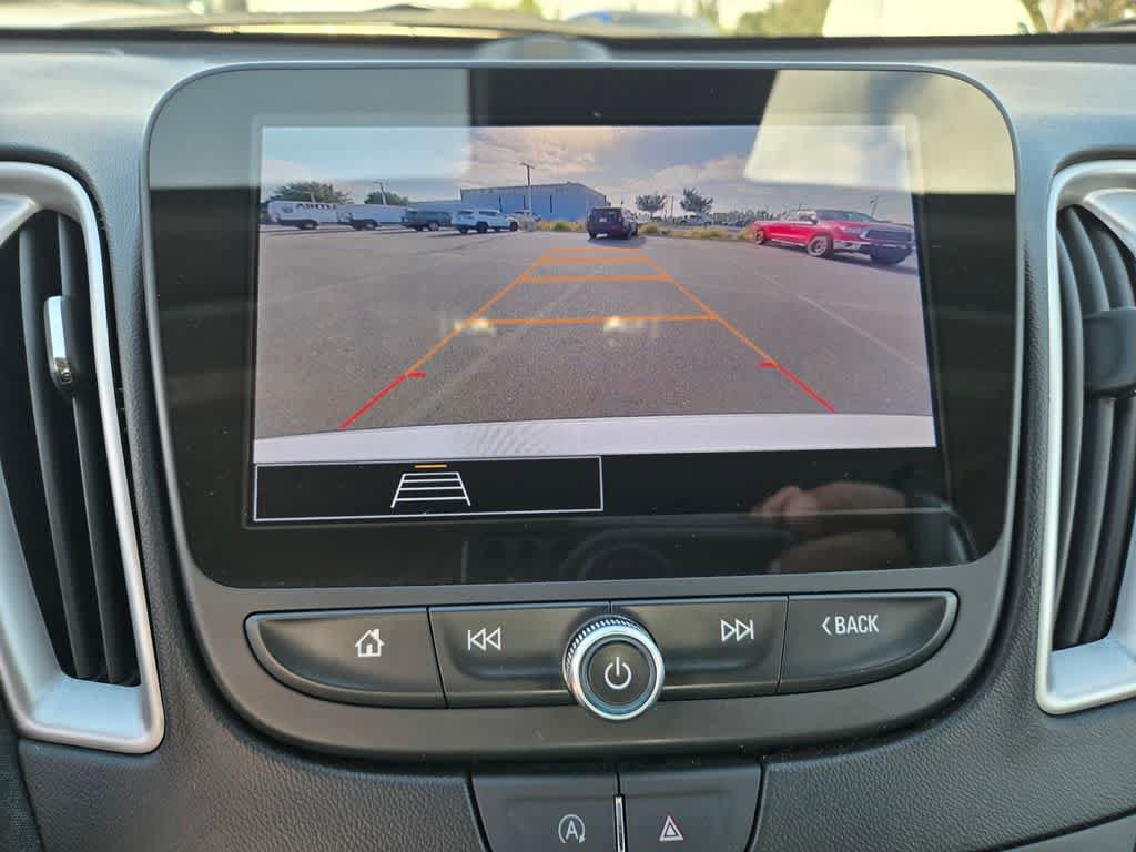 Used 2024 Chevrolet Malibu LT FWD image 11