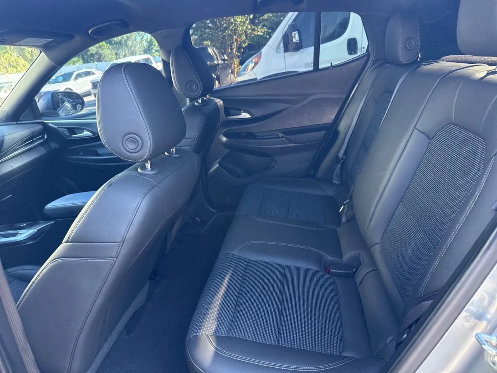 Used 2024 Buick Envista Preferred w/ Convenience II Package FWD image 15