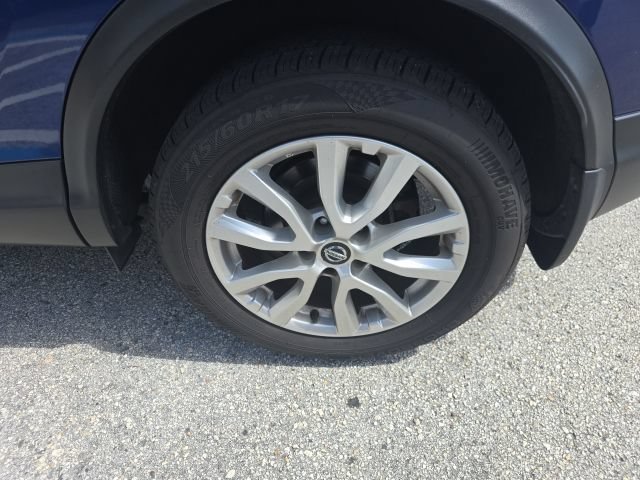 Certified 2021 Nissan Rogue Sport S FWD image 23