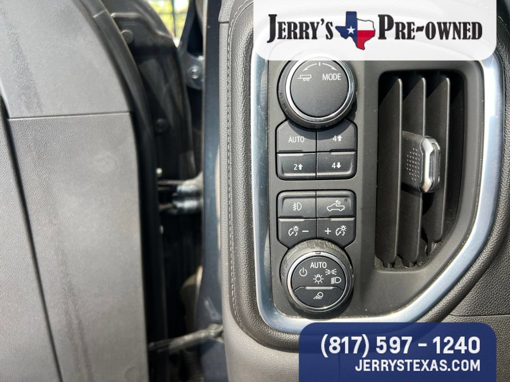 Used 2020 Chevrolet Silverado 1500 RST w/ Texas Edition AWD/4WD image 13
