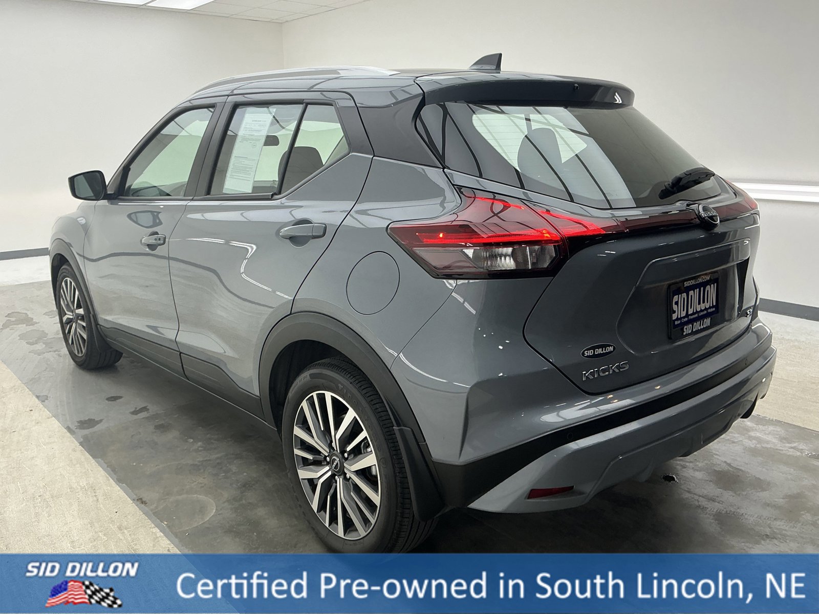 Used 2024 Nissan Kicks SV image 6