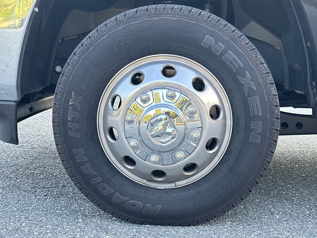 Certified 2025 RAM 3500 Limited AWD/4WD image 16