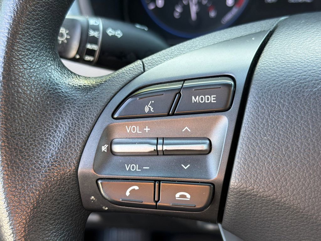 Used 2019 Hyundai Kona SE image 23