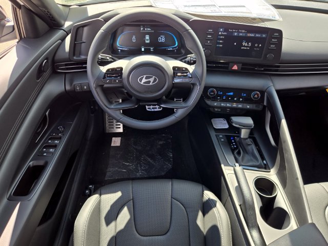 New 2026 Hyundai Elantra SEL Sport FWD image 7