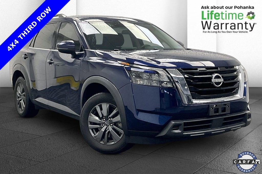 Certified 2024 Nissan Pathfinder SV
