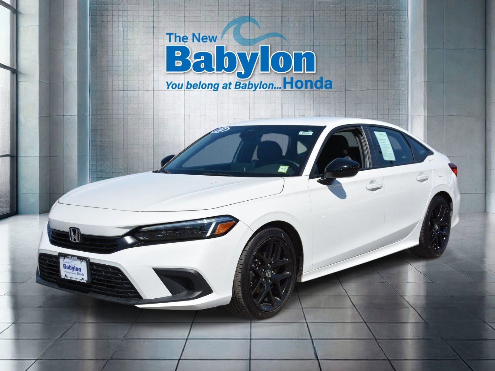 Used 2024 Honda Civic Sport image 1