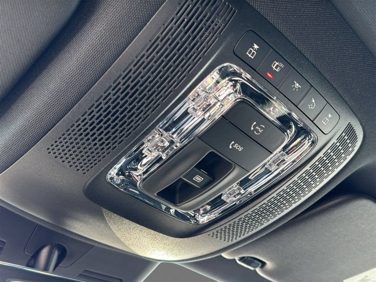 New 2026 Mercedes-Benz GLA 250 4MATIC image 19