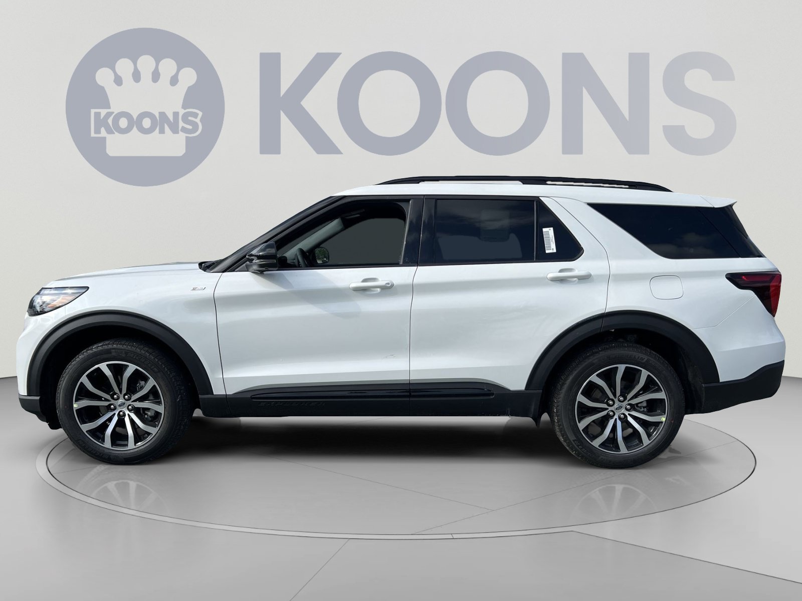 New 2026 Ford Explorer ST-Line AWD/4WD image 2