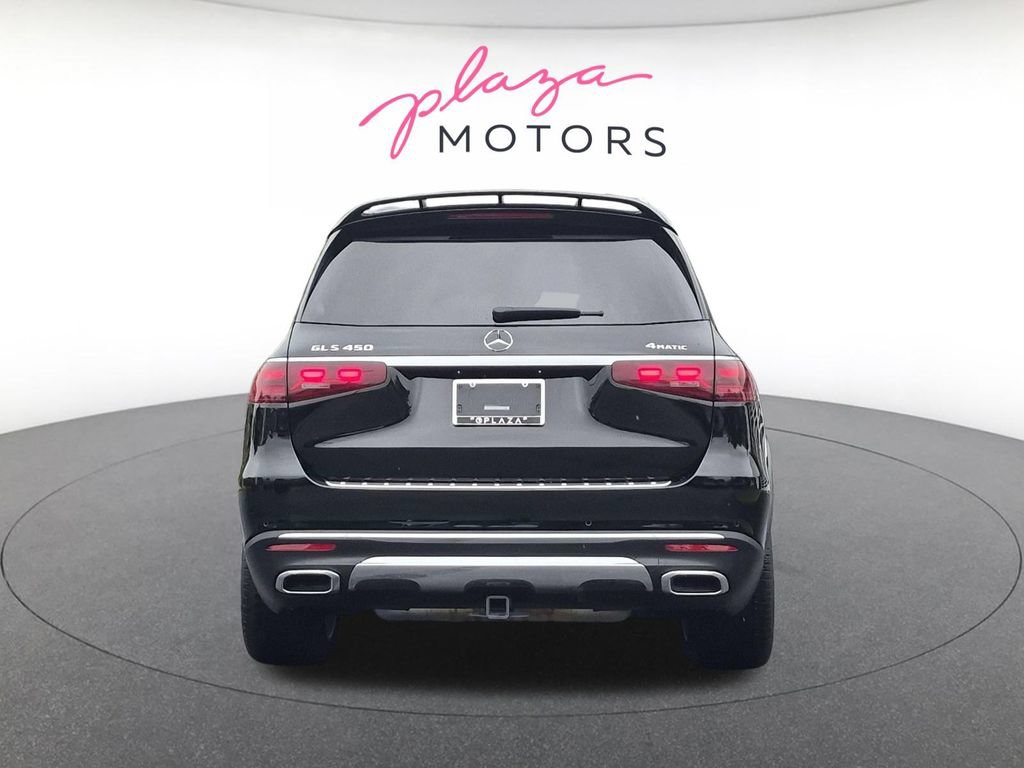 Used 2024 Mercedes-Benz GLS 450 4MATIC image 6