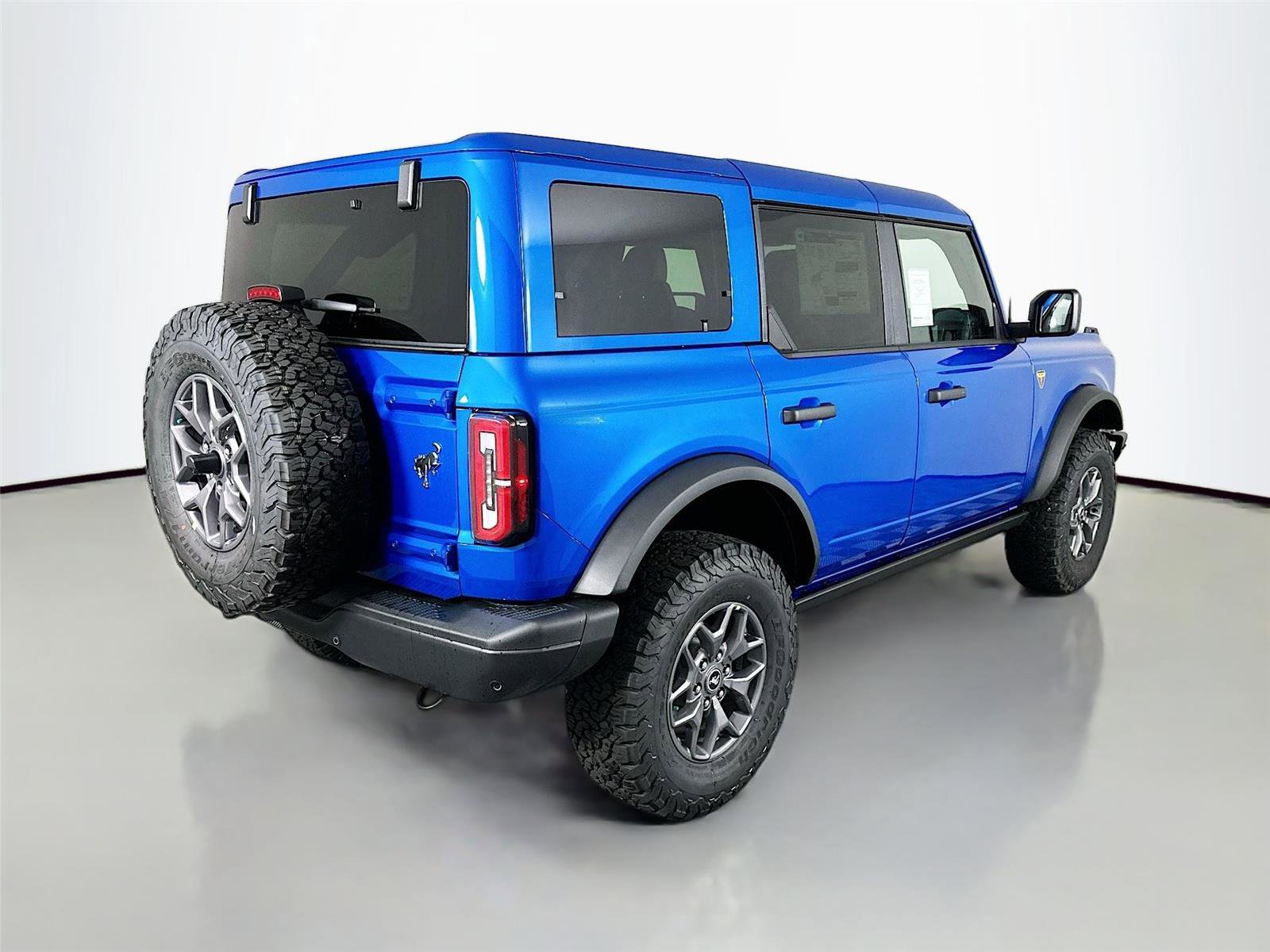 New 2025 Ford Bronco Badlands AWD/4WD image 7
