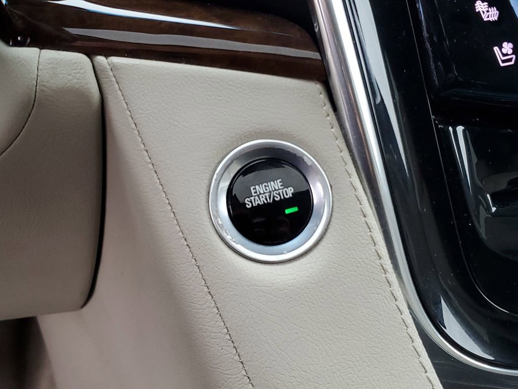 Used 2016 Cadillac Escalade Premium image 16