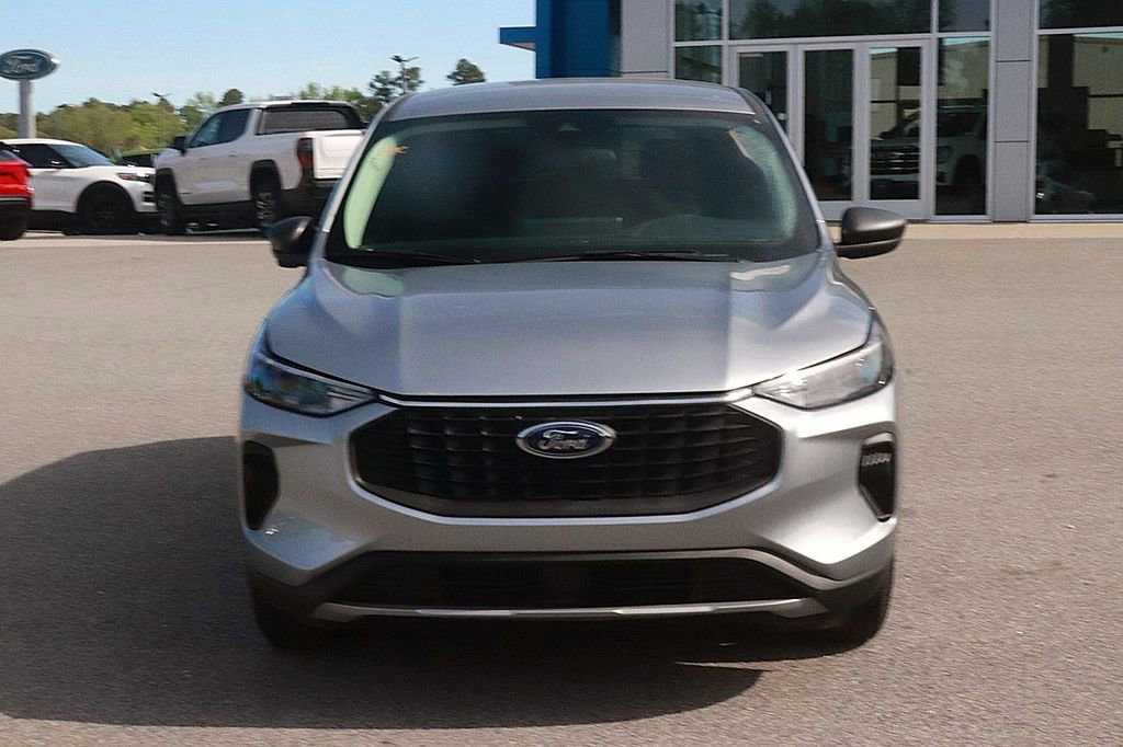 Used 2023 Ford Escape Active w/ Tech Pack #1 image 2