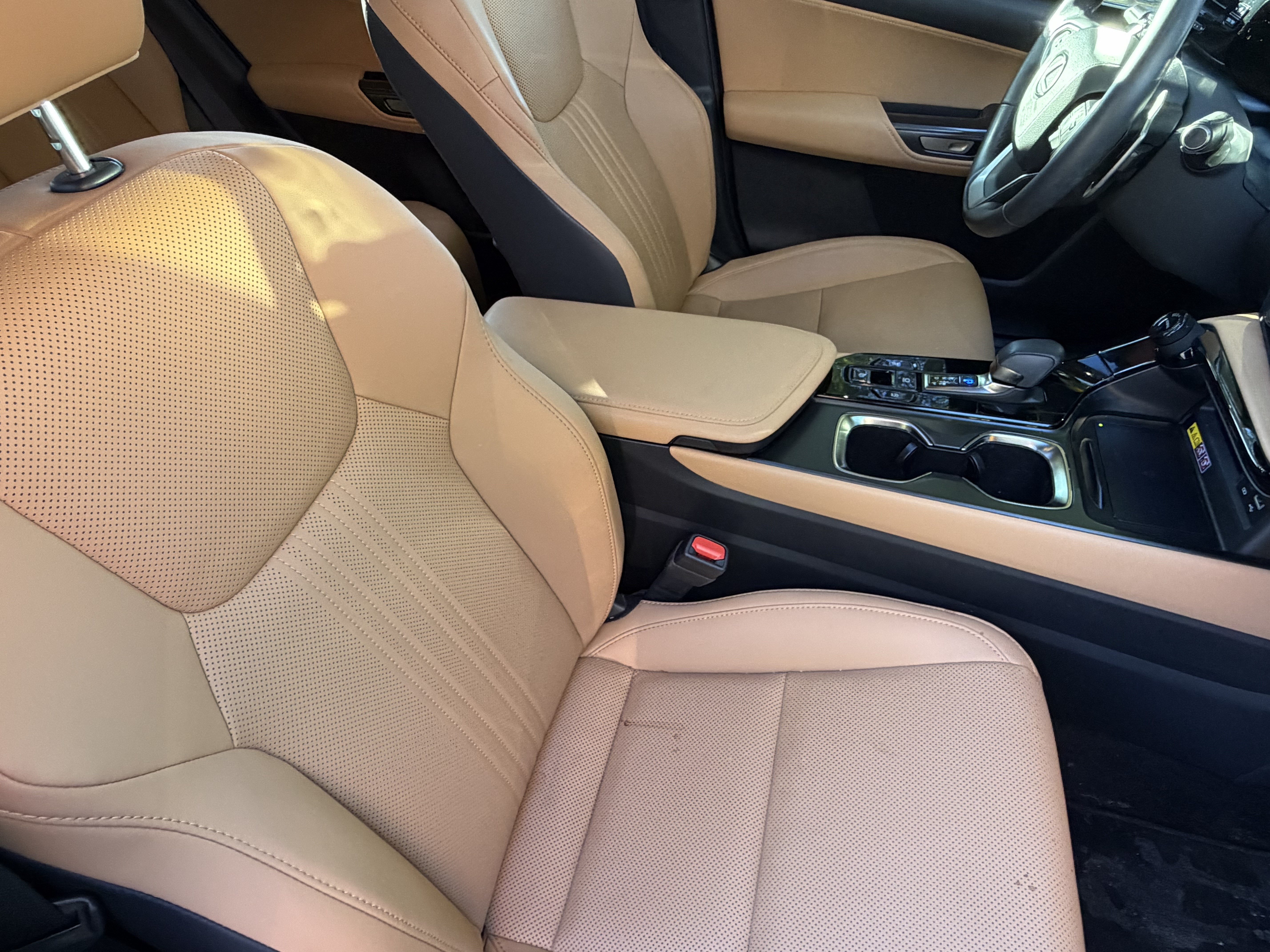 Certified 2025 Lexus NX 250 FWD w/ Accessory Package (2T) image 40