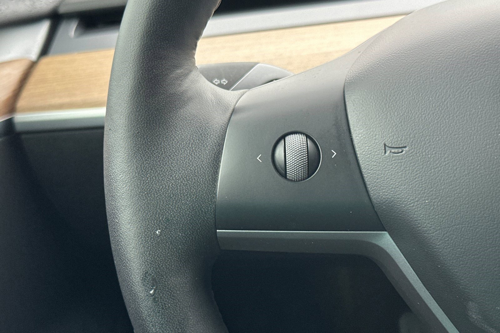 Used 2022 Tesla Model 3 Long Range image 26