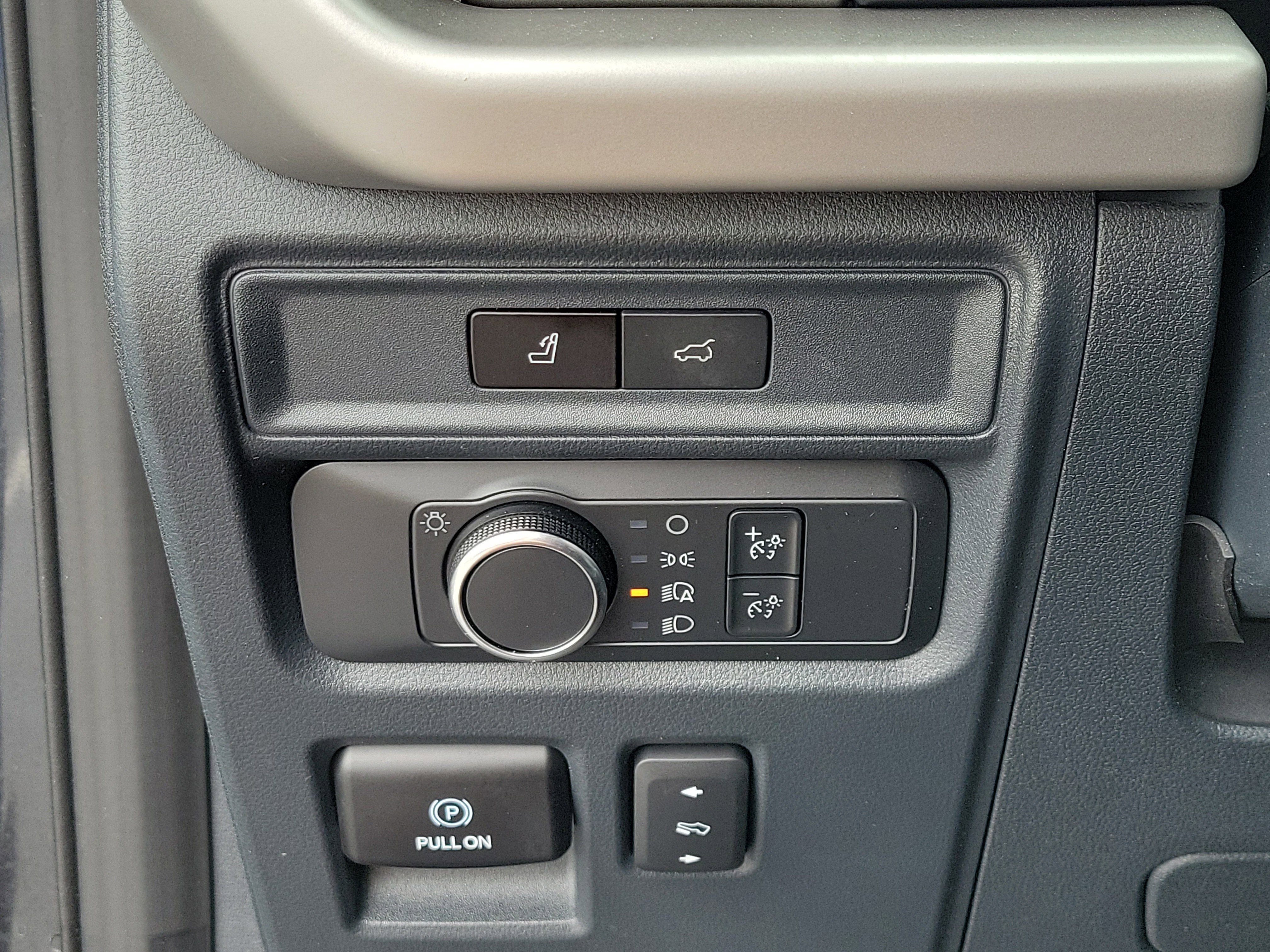Used 2022 Ford Expedition XLT RWD image 27