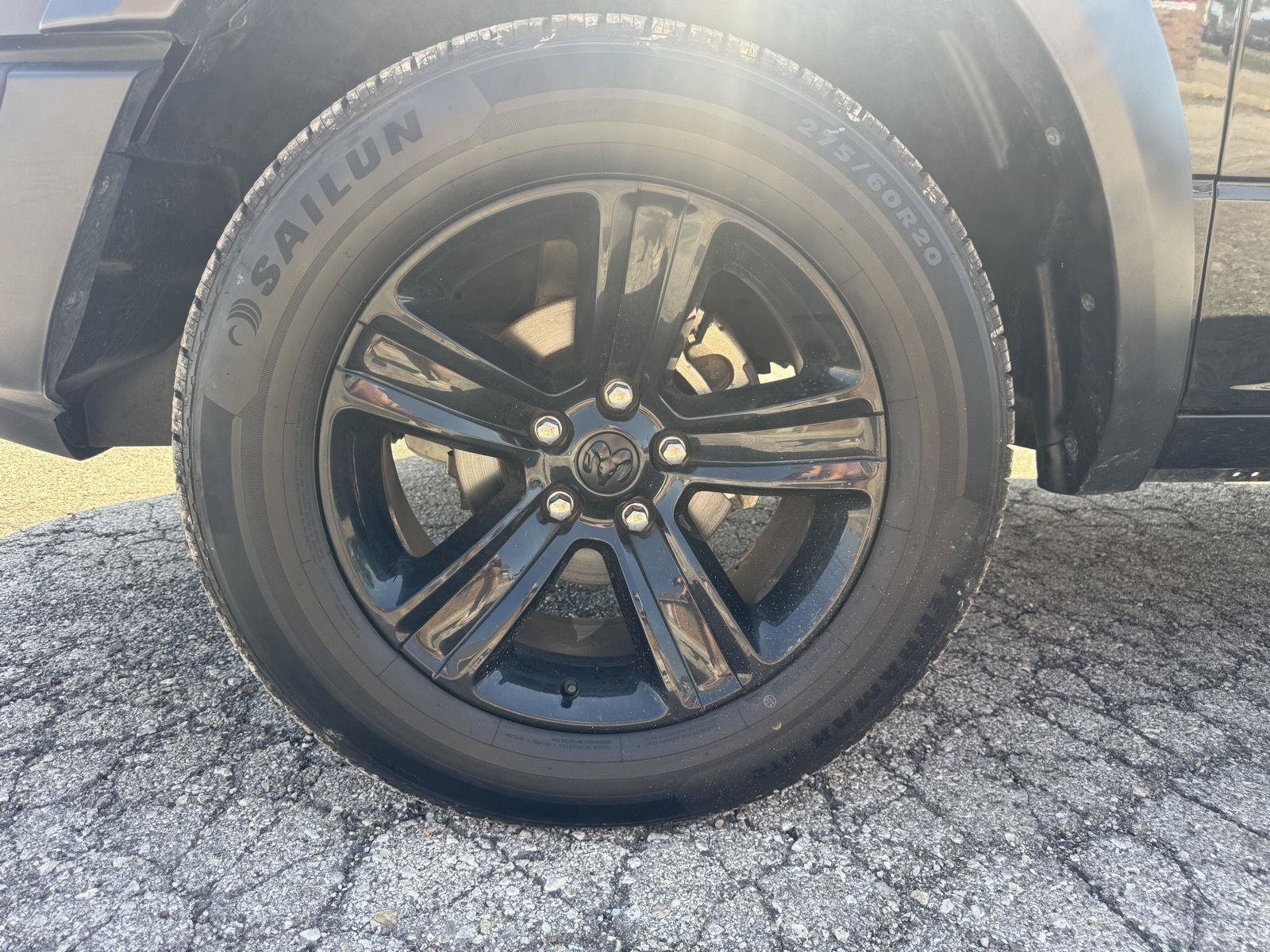 Used 2024 RAM 1500 Warlock RWD image 12