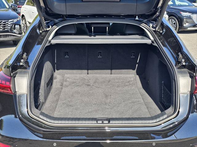 Used 2025 Audi A6 e-tron Premium w/ Premium Plus RWD image 7