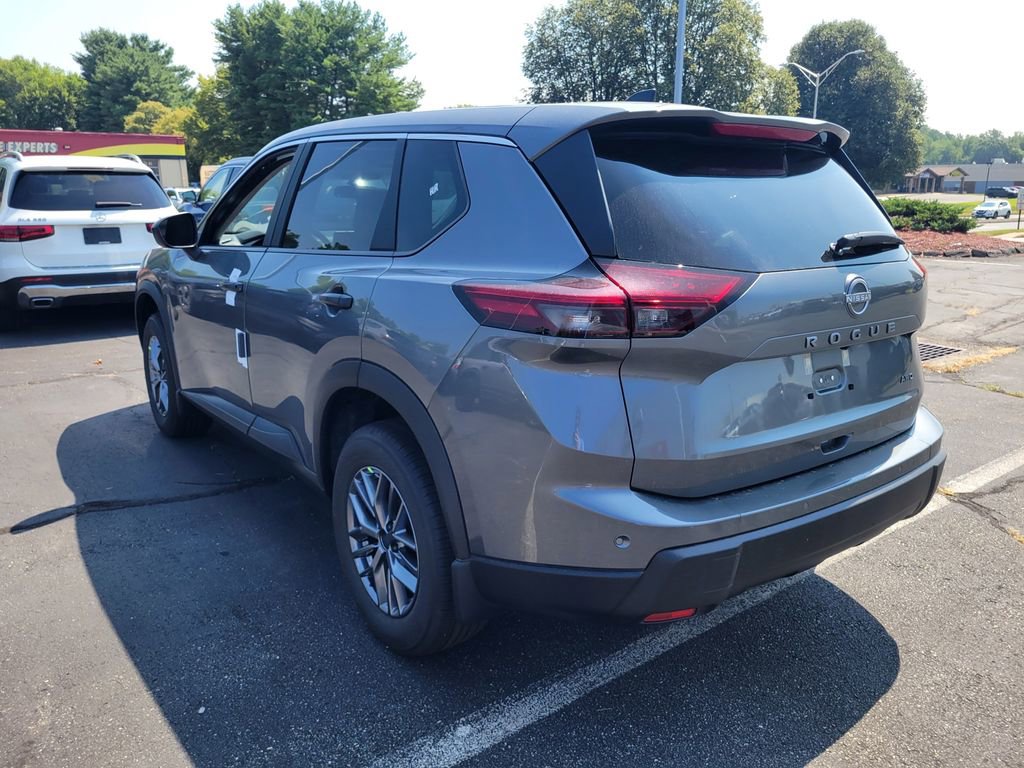 New 2026 Nissan Rogue S image 7