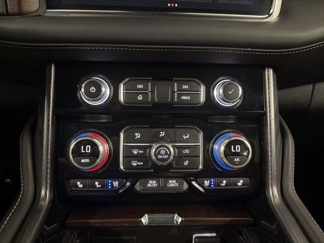 Used 2023 GMC Yukon XL Denali Ultimate image 37