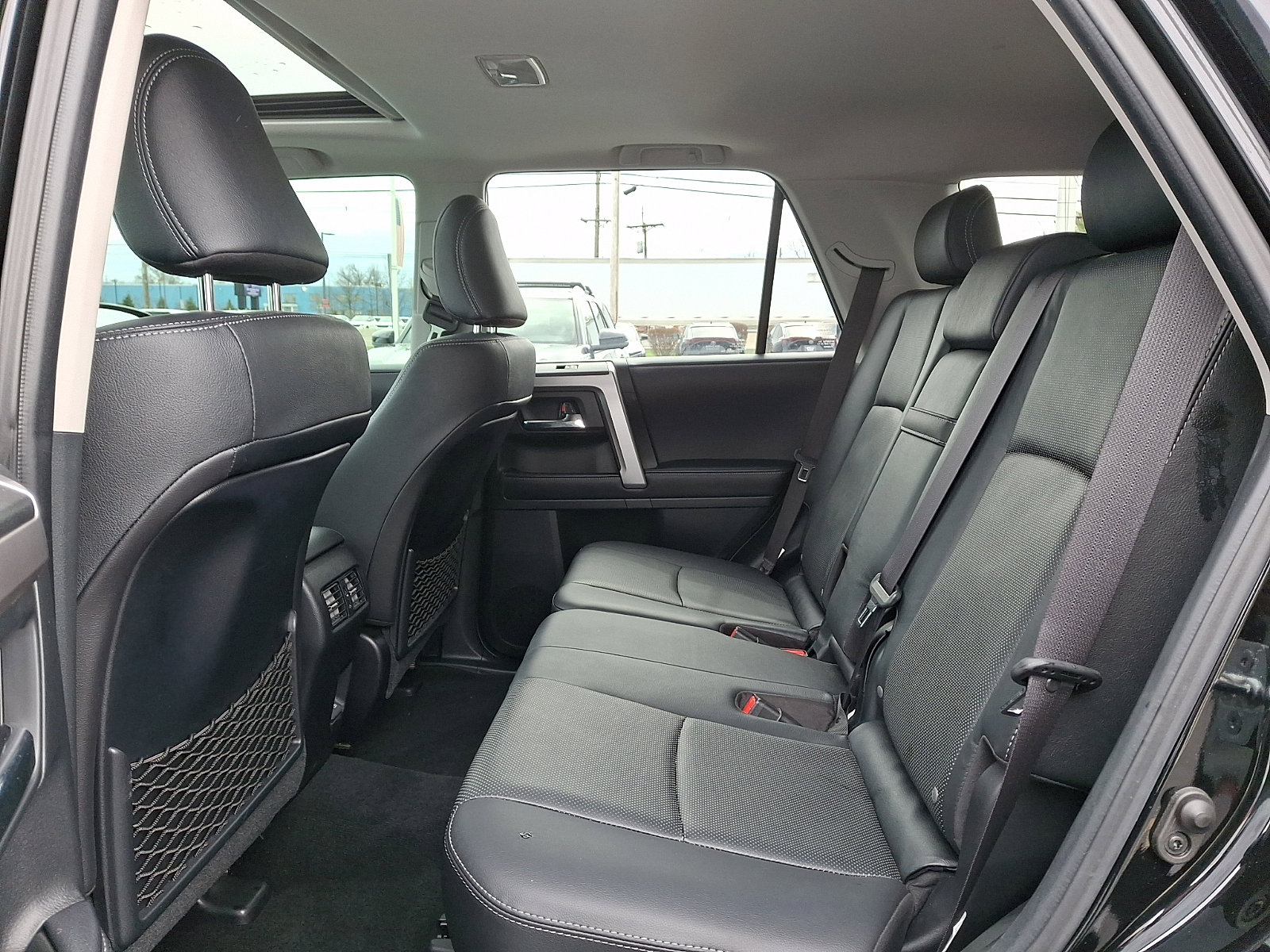 Used 2023 Toyota 4Runner Limited image 10