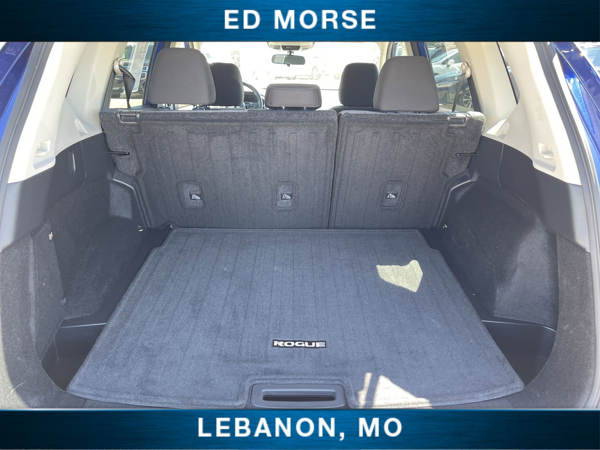 Used 2023 Nissan Rogue SV image 24