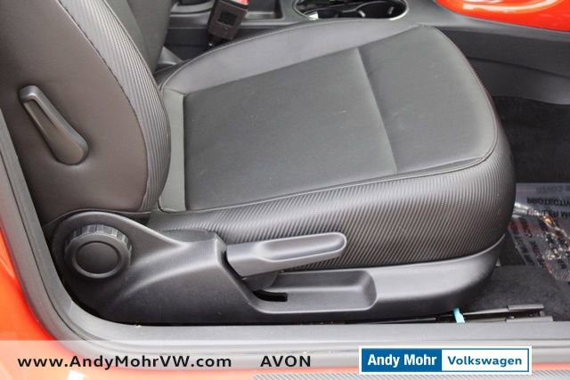 Used 2019 Volkswagen Beetle 2.0T SE image 20