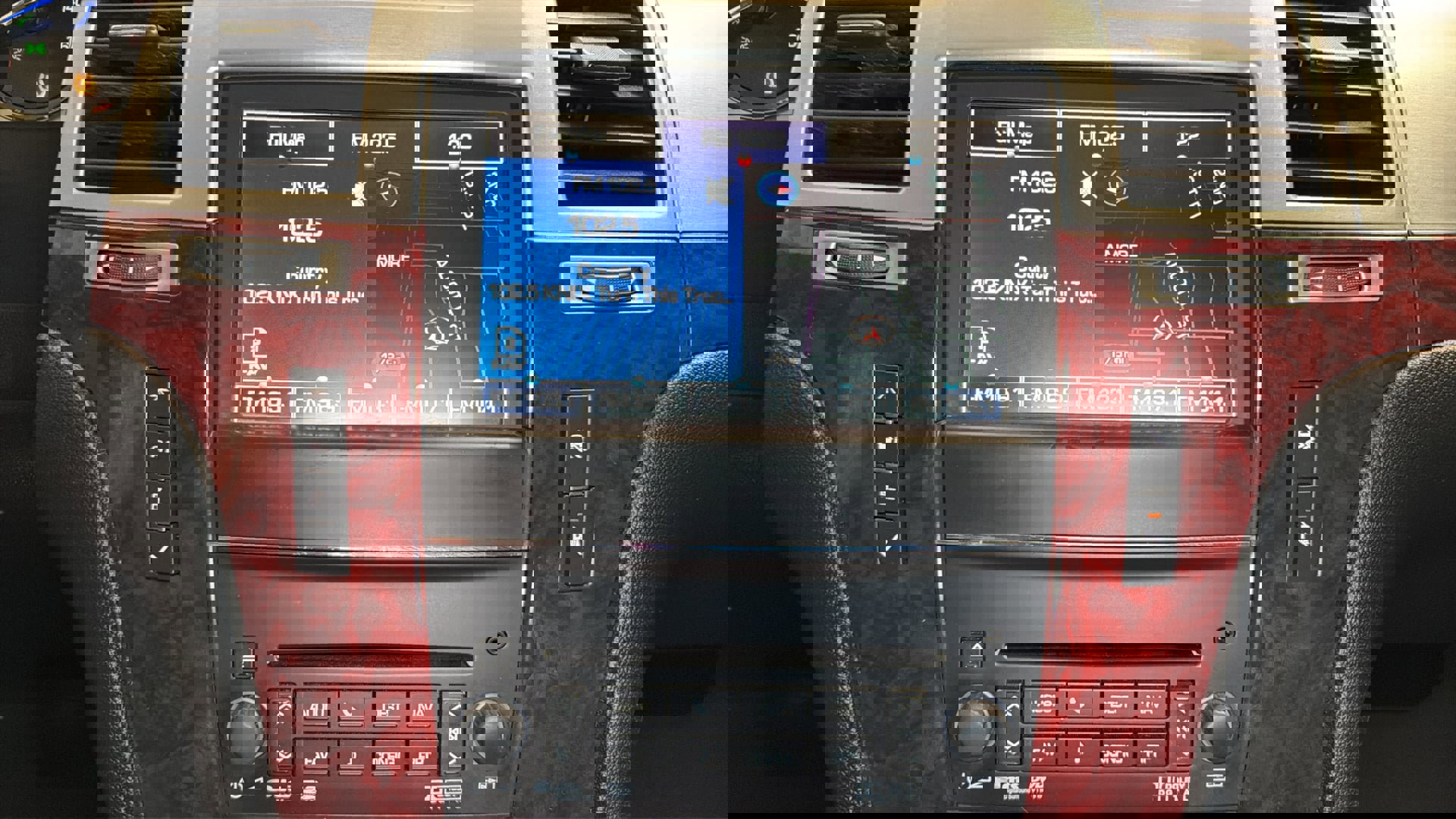 Used 2011 Cadillac Escalade ESV Luxury image 25