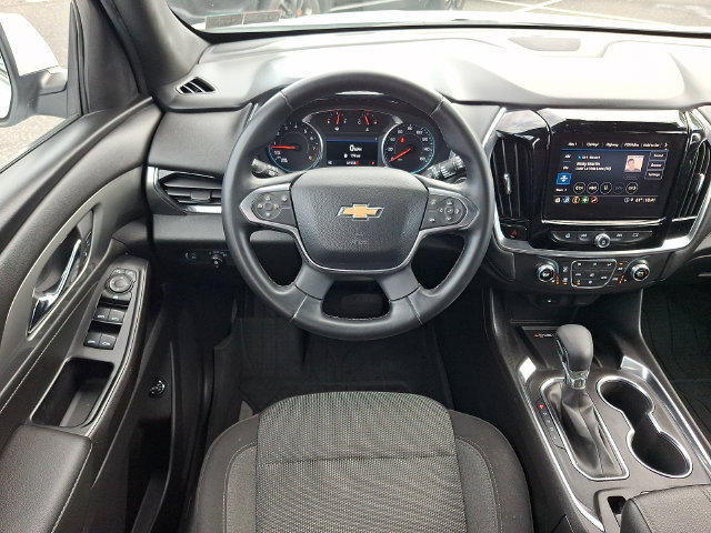 Certified 2023 Chevrolet Traverse LT FWD image 13