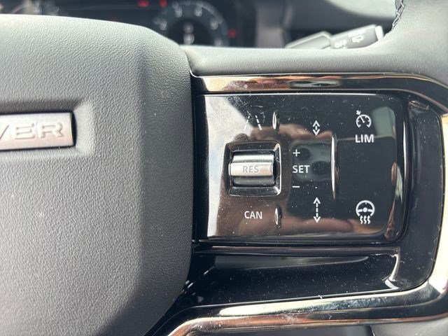 Used 2026 Land Rover Range Rover Evoque Dynamic SE image 28