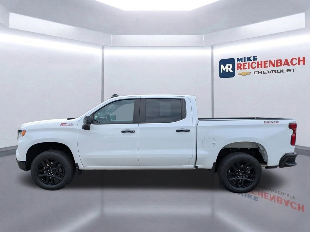 Used 2023 Chevrolet Silverado 1500 LT Trail Boss AWD/4WD image 7