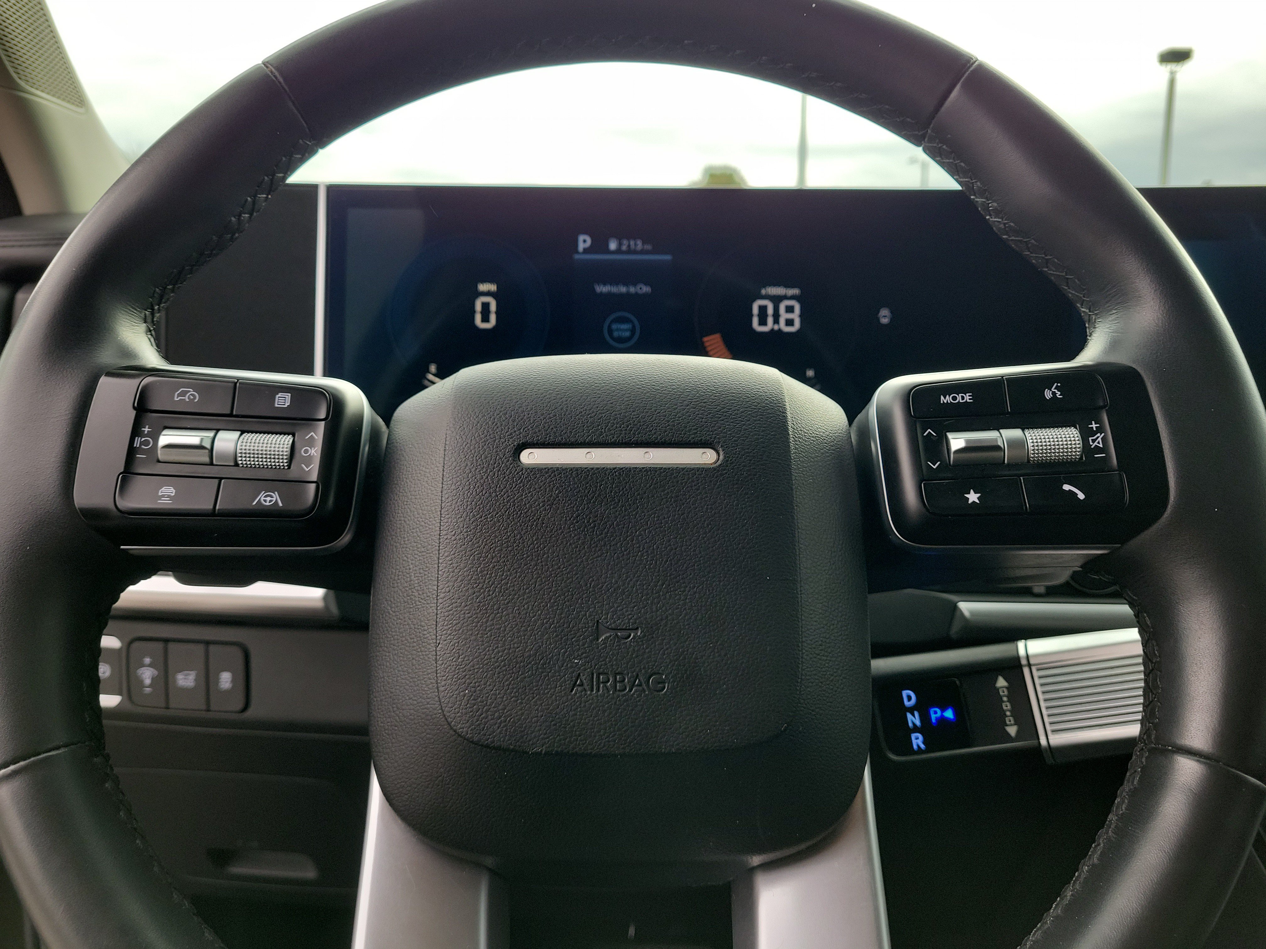 Used 2025 Hyundai Santa Fe SEL FWD image 18