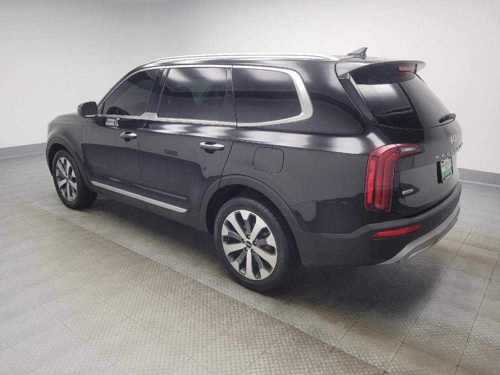 Used 2022 Kia Telluride S image 3