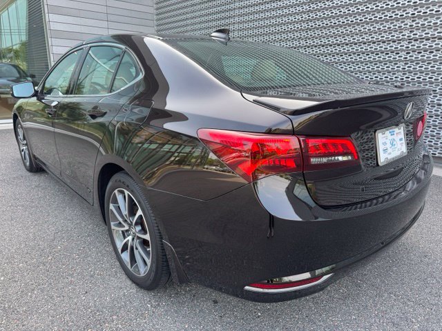 Used 2015 Acura TLX w/ Technology Package AWD/4WD image 3