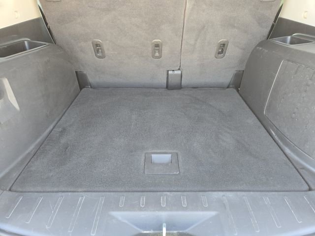 Used 2017 GMC Terrain SLT w/ Open Road Package image 32