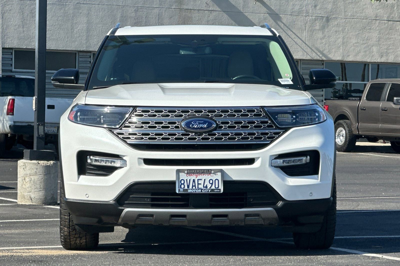 Used 2021 Ford Explorer Limited w/ Equipment Group 301A AWD/4WD image 9