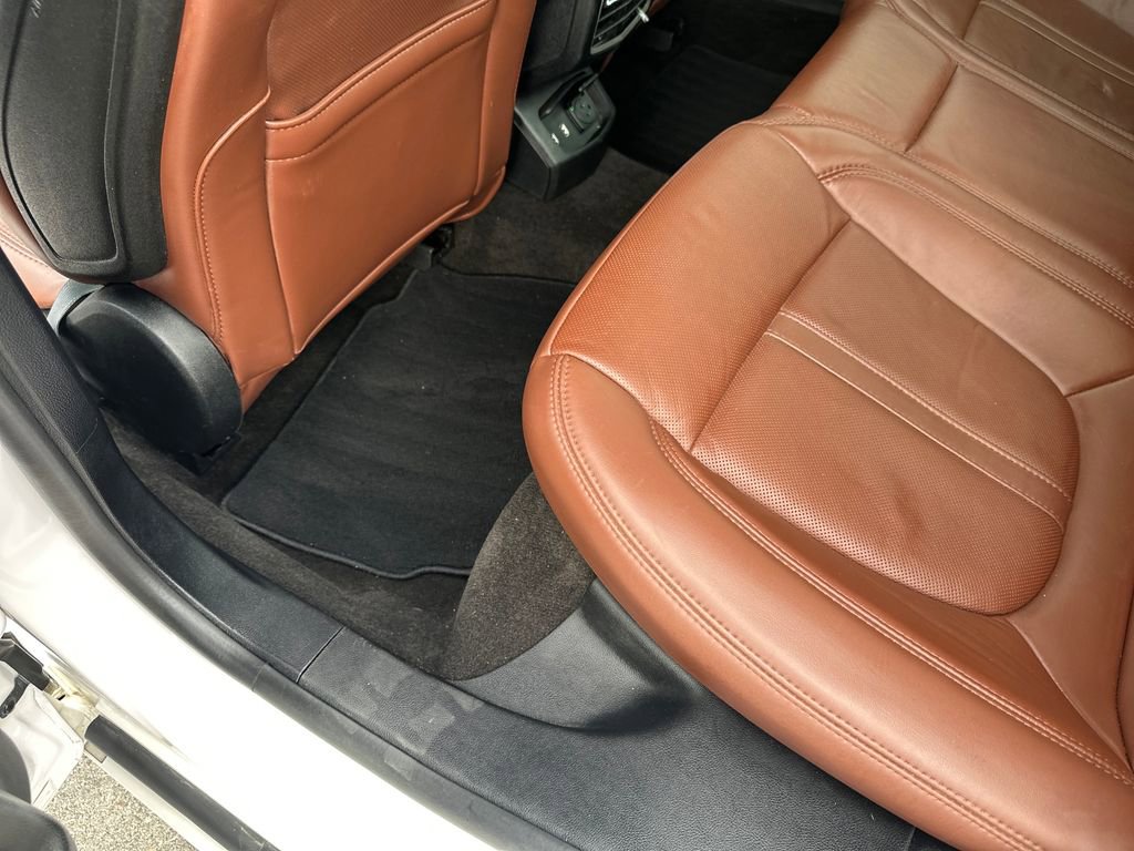 Used 2020 Lincoln MKZ Reserve FWD image 33
