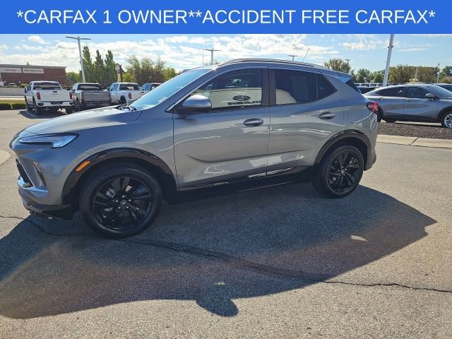Used 2024 Buick Encore GX Sport Touring image 10