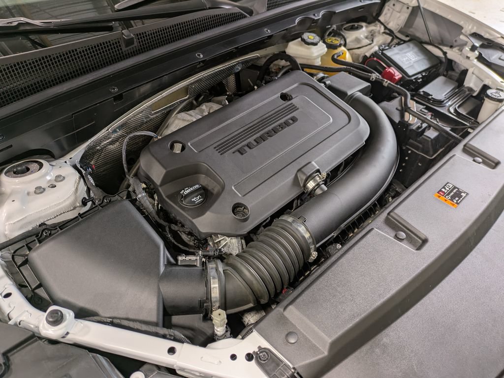 Used 2023 Buick Envision Avenir AWD/4WD image 30