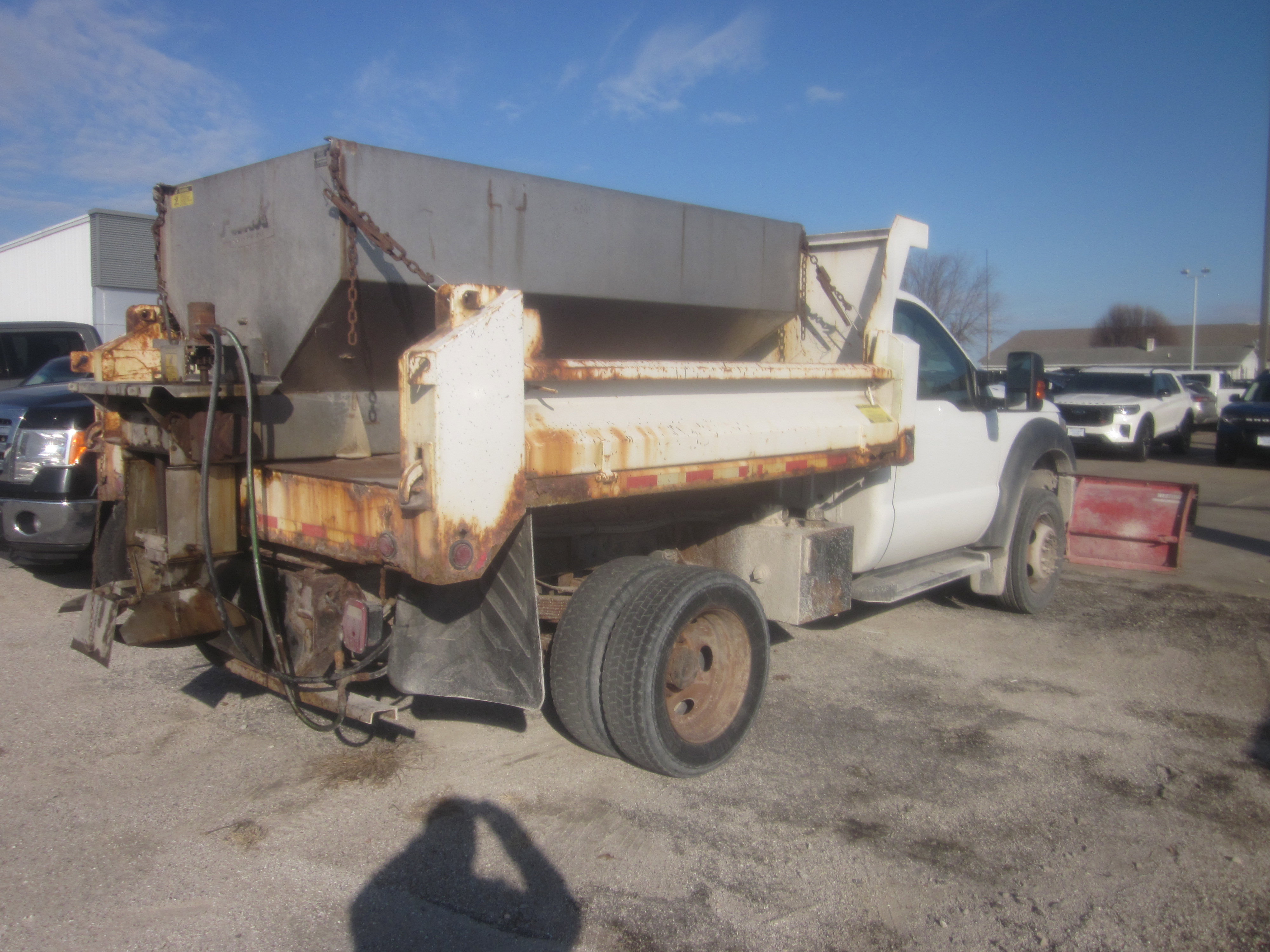 Used 2012 Ford F550 4x4 Regular Cab Super Duty w/ PWR Equipment Group image 6