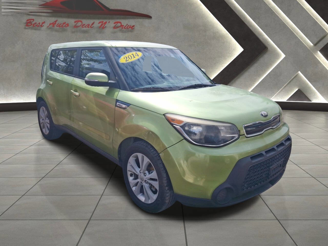 Used 2014 Kia Soul + image 2