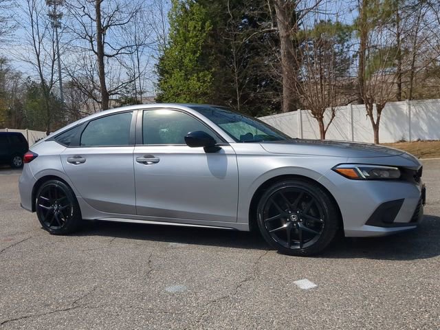 Used 2023 Honda Civic Sport image 2
