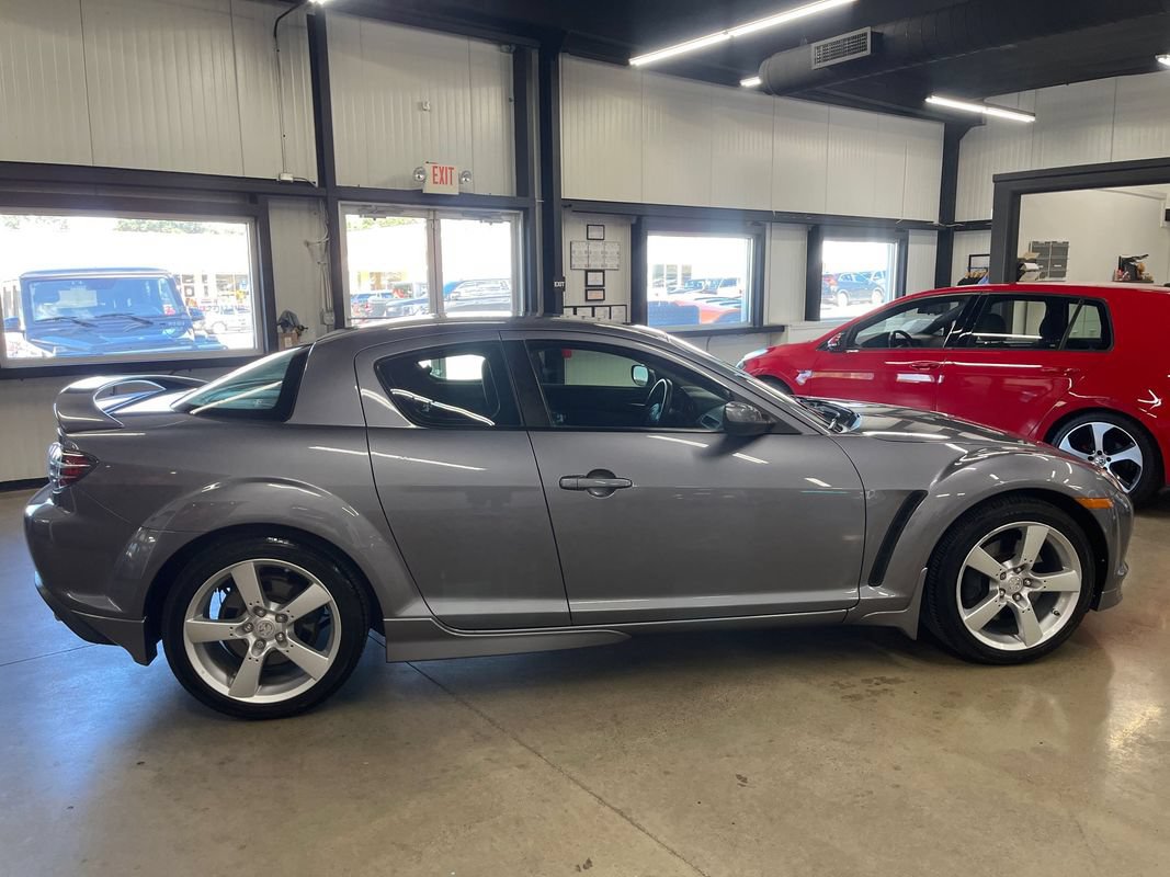 Used 2004 MAZDA RX-8 w/ MT Sport Pkg RWD image 18